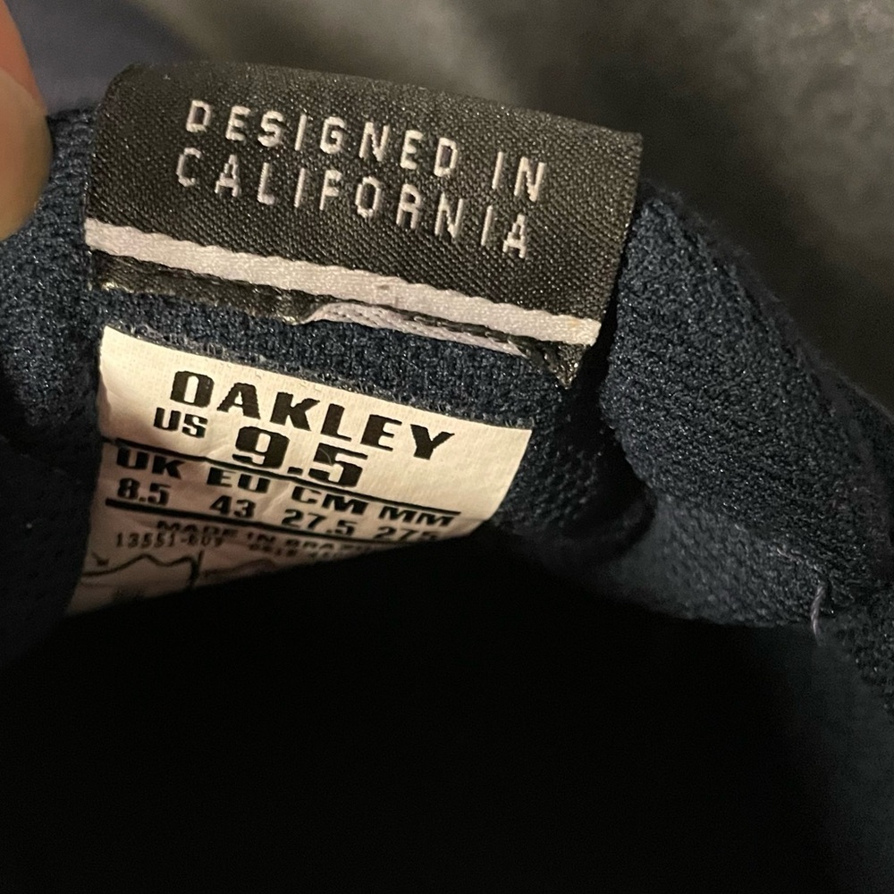 Oakley Blue Canvas Sneakers Like New - Picture 12 of 13